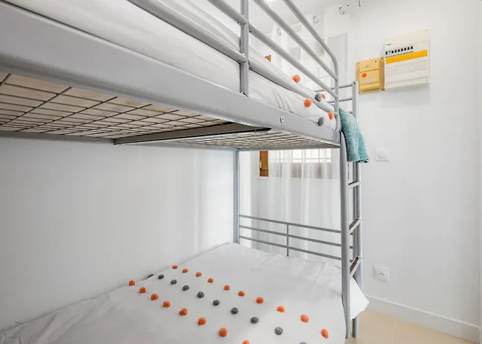 Le Grand Bleu Confortevole Nel Quartiere Pinède Casa vacanze *